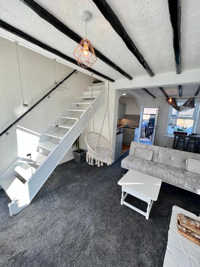 모아캠비 The Pleasure House B&B 외부 사진